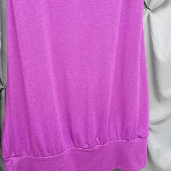 Dress.  Medium sleeveless bodycon - Picture 7 of 7